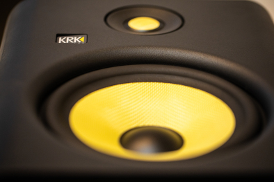 KRK ROKIT G3 和KRK ROKIT G4 音箱之间有什么具体的区别