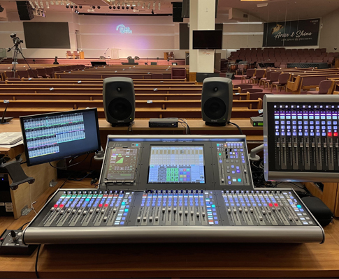 Sa-Rang 社区教堂通过 SSL Live L200 调音台集成将其流媒体广播功能提升到新的水平