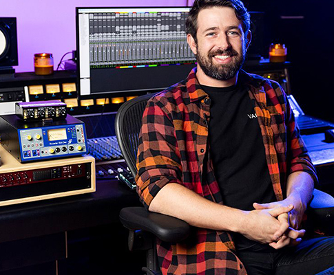 著名录音工程师Nick Mac为其便携录音设备套组添置Focusrite ISA One桌面麦克风前置放大器