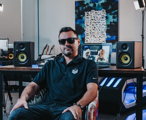 KRK Kreate 系列赋能 555 录音室，筑就沉浸式艺术创作空间